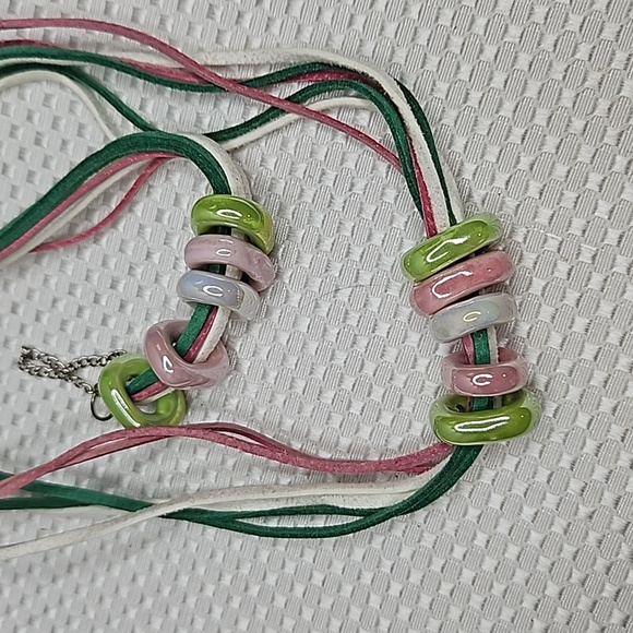 CHUNKY NECKLACE & BRACLET SET IN PINK. GREEN AND WHITE Ceramic - Picture 7 of 8